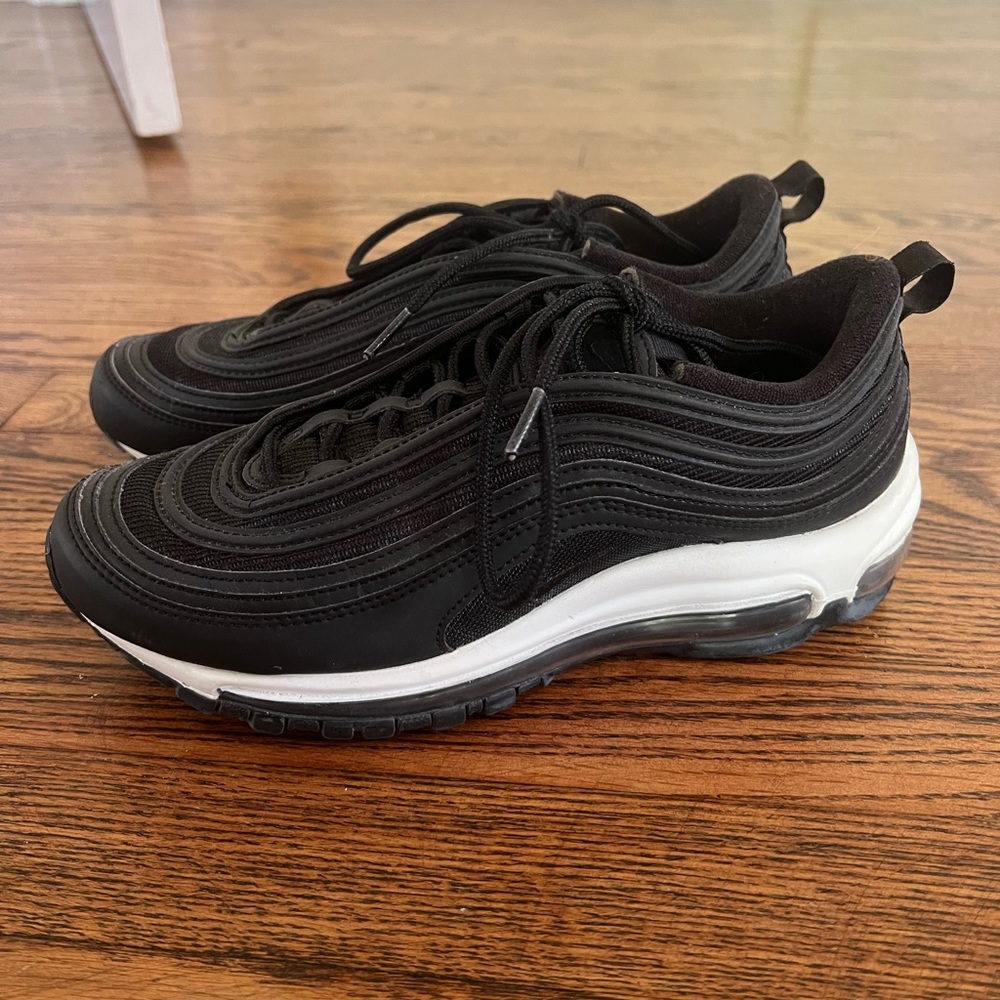 Black Nike Air Max 97 Size 8